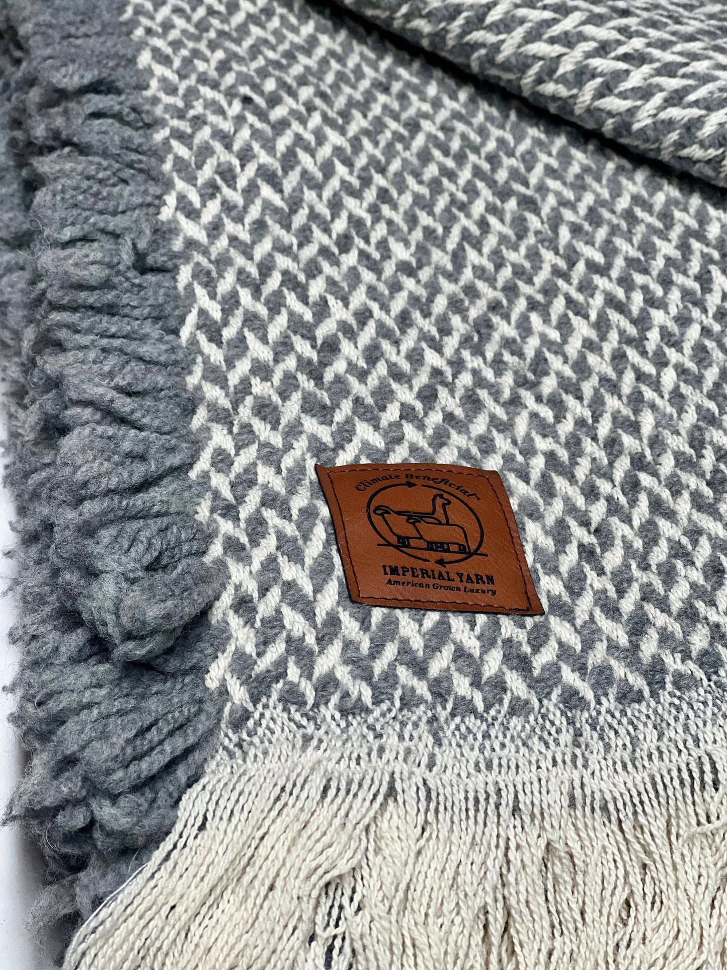 Chevron Throw