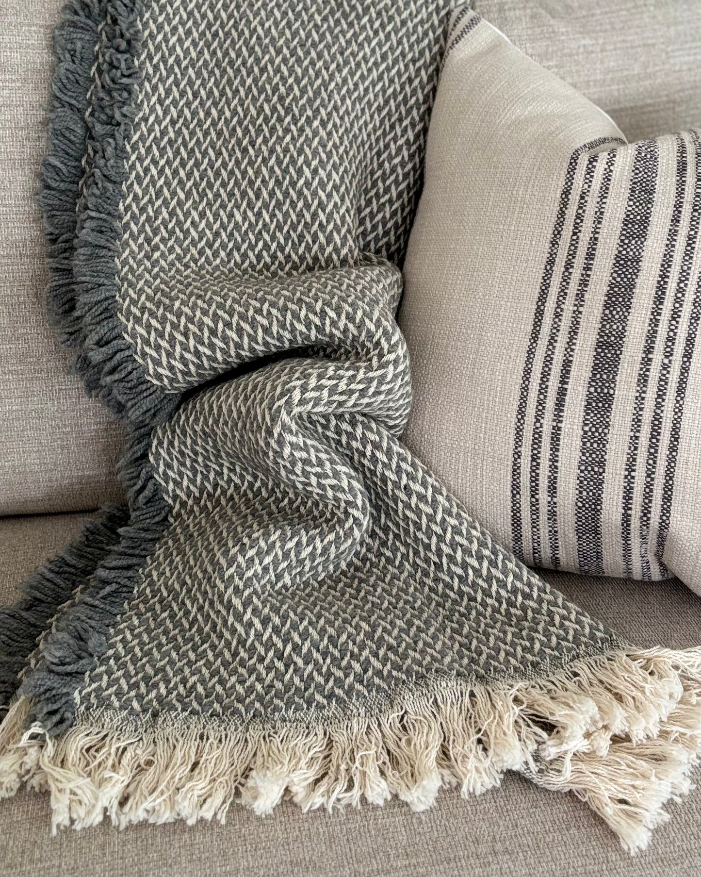 Chevron Throw