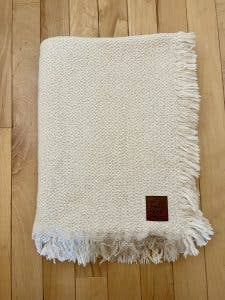 Chevron Throw